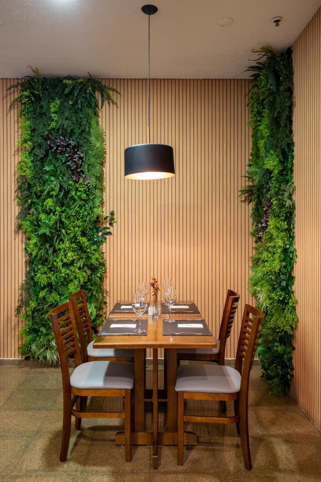 Inside Windham Paulista Apartment *